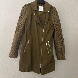 Dawn Levy Lia Designer Women’s Coat Medium, Olive Green Lace Fall